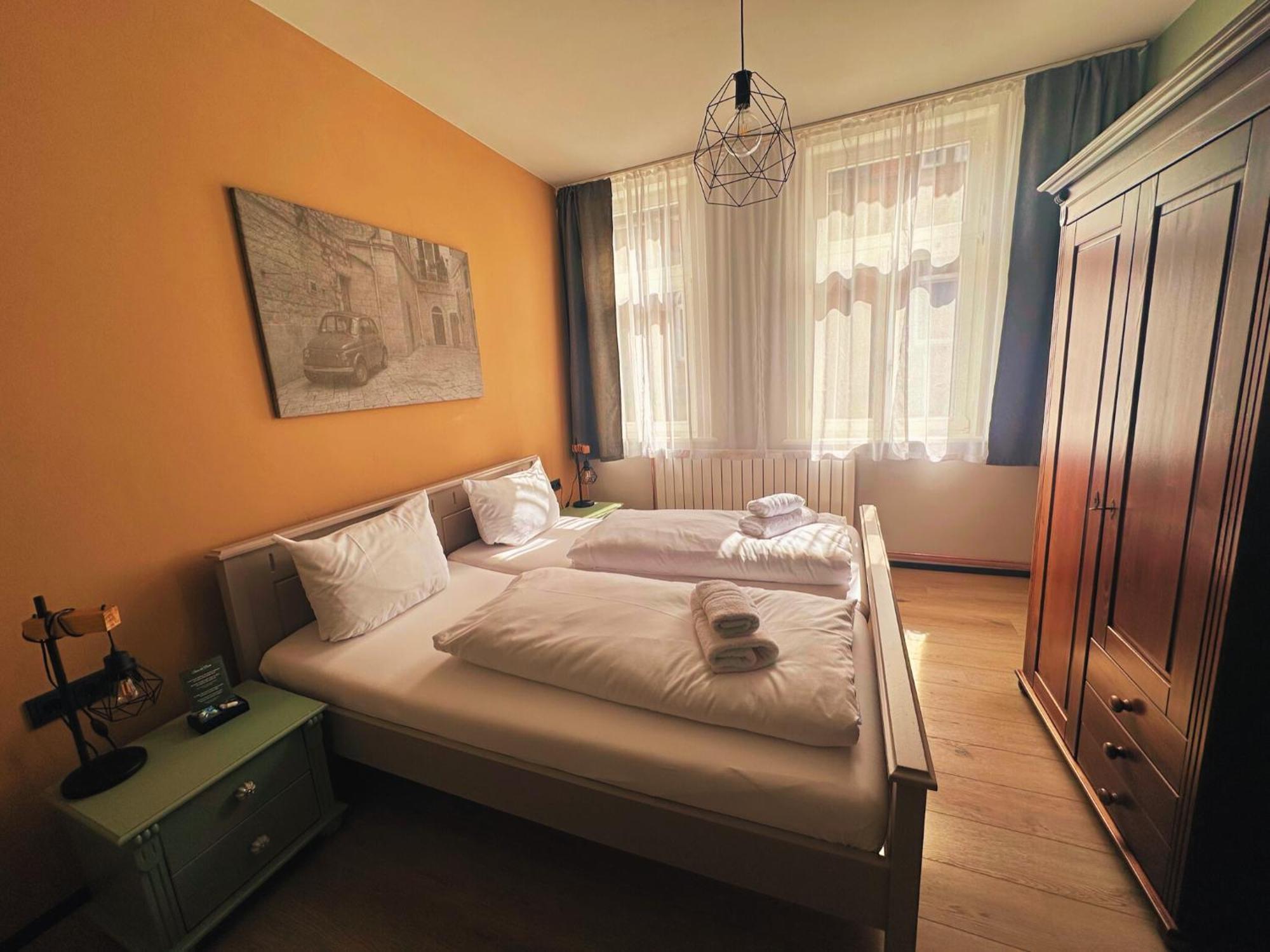 Trattoria&Apartments - Casa da Enzo Goslar Esterno foto